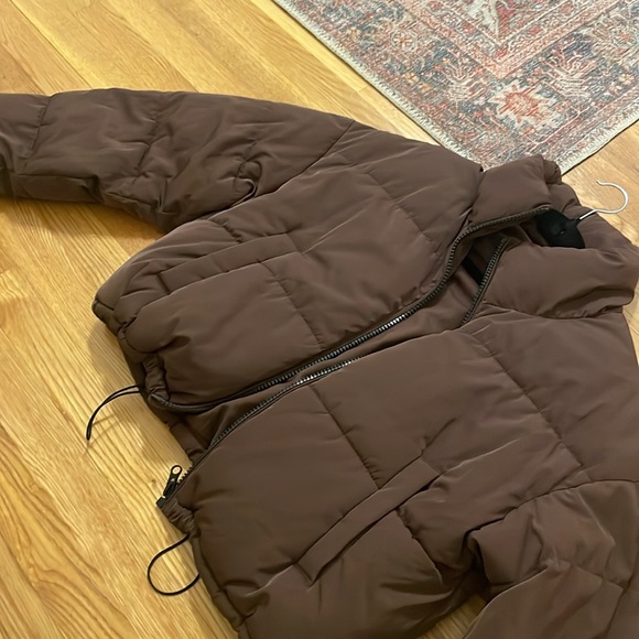 Cropped puff jacket - Picture 2 of 2